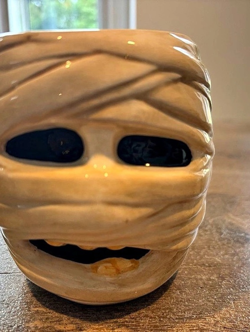Lillian Vernon Mummy Mug Tan & Black